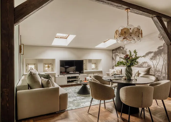 Apart-hotel Flo Boutique - Loftaffair Collection 3*