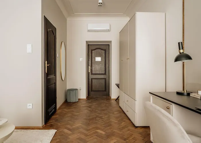 Flo Boutique - Loftaffair Collection 3* Cracóvia