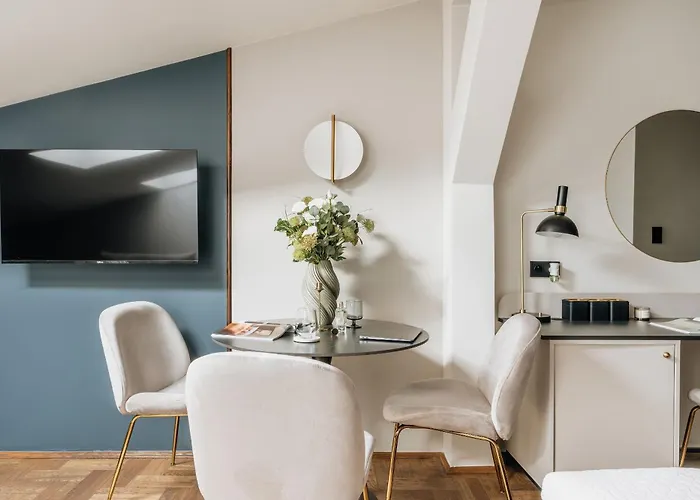 Apart-hotel Flo Boutique - Loftaffair Collection