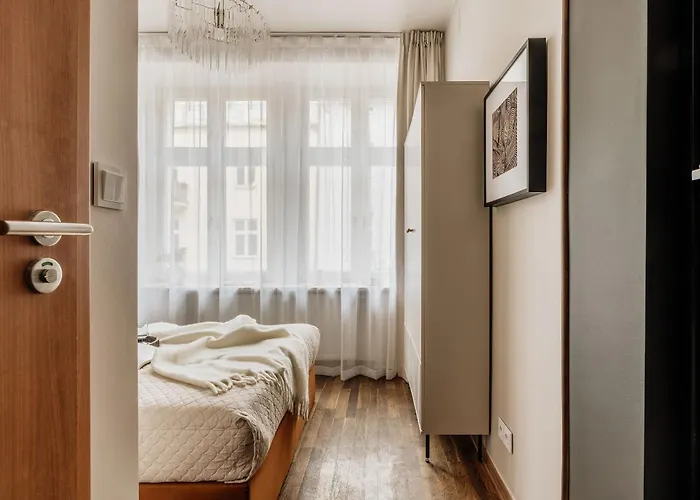 Apart-hotel Flo Boutique - Loftaffair Collection 3*