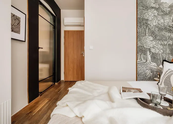 Flo Boutique - Loftaffair Collection