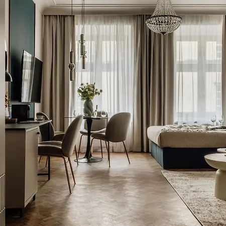 Flo Boutique - Loftaffair Collection Aparthotel Krakau