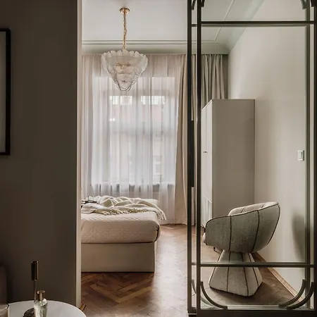 Florian Gate Apartments By Cityzen Properties Apartmanhotel