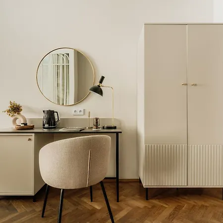 Apartmanhotel Florian Gate Apartments By Cityzen Properties 4*