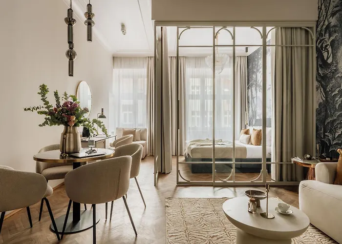 Flo Boutique - Loftaffair Collection מלון דירות קרקוב