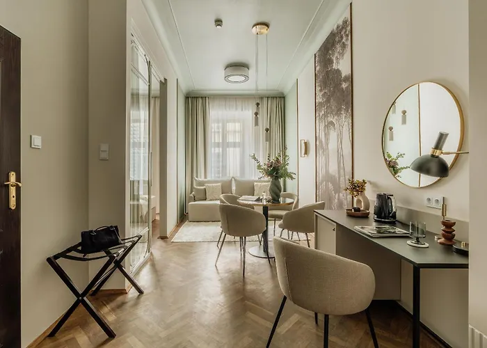 Aparthotel Flo Boutique - Loftaffair Collection 3*