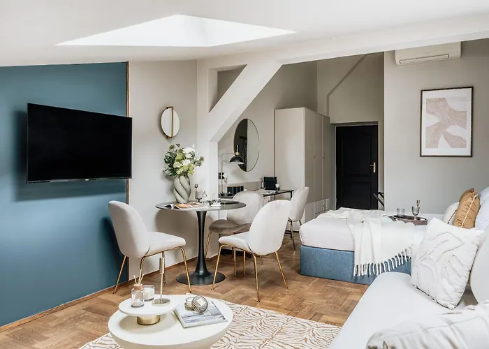 Aparthotel Flo Boutique - Loftaffair Collection