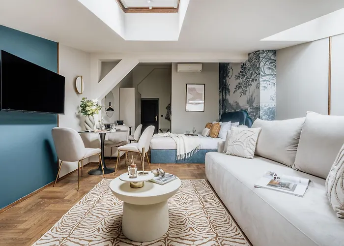 Aparthotel Flo Boutique - Loftaffair Collection 3*