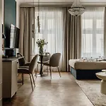 Flo Boutique - Loftaffair Collection Aparthotel Krakau