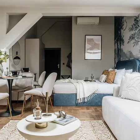Florian Gate Apartments By Cityzen Properties 아파트호텔