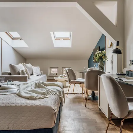 Florian Gate Apartments By Cityzen Properties 4*