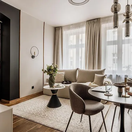 Florian Gate Apartments By Cityzen Properties 4*